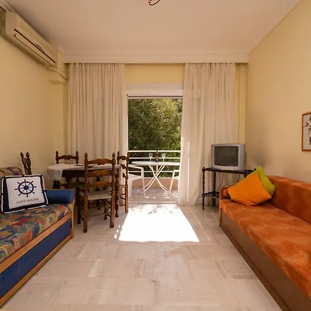 Kallithea By The Beach Appartement